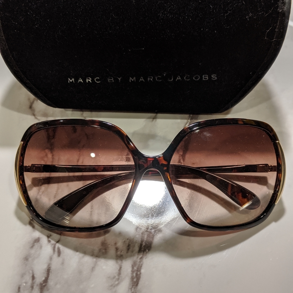 sunglasses - Picture 4 of 4